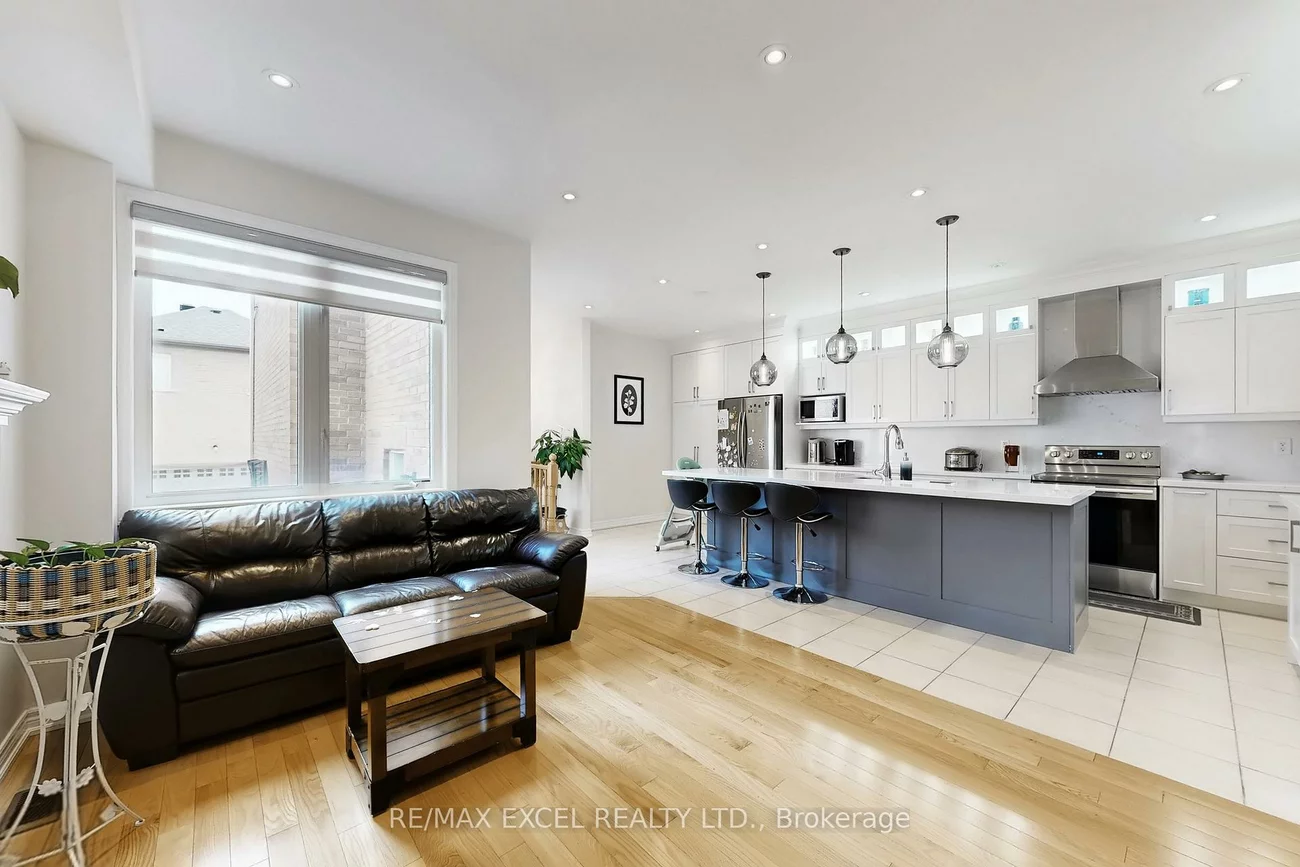 9, Sunnyside Hill, Cornell, Markham