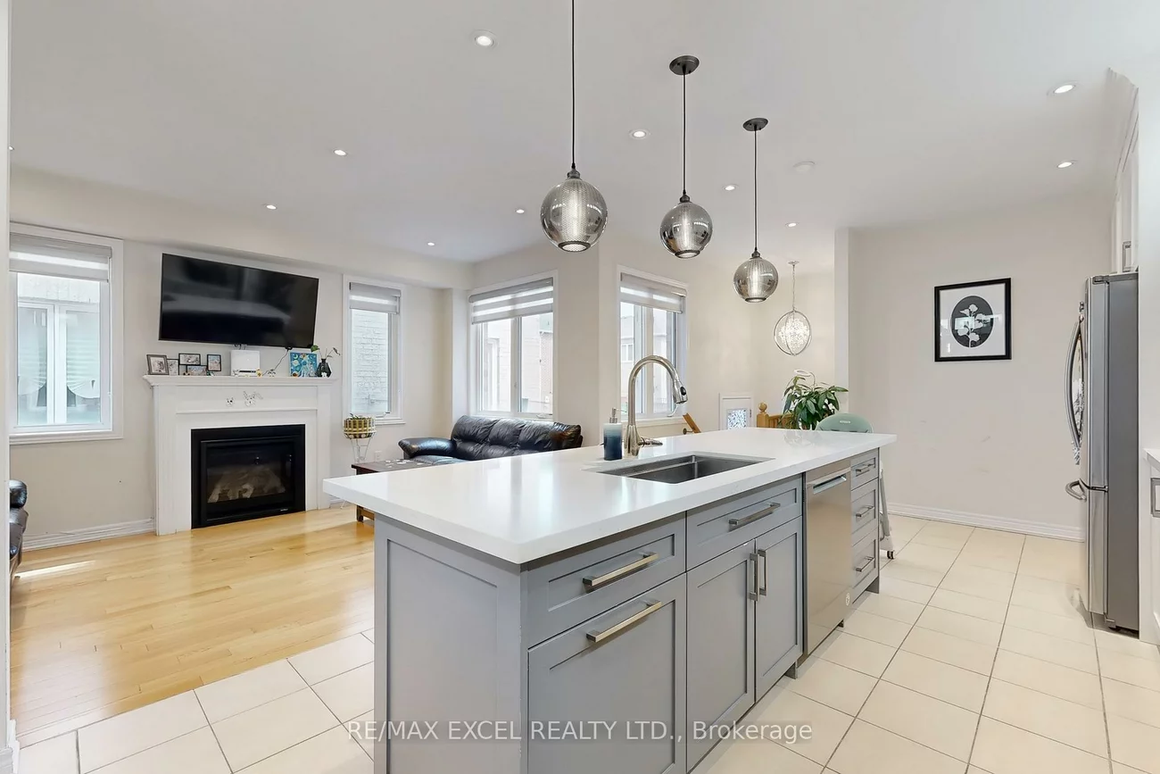 9, Sunnyside Hill, Cornell, Markham
