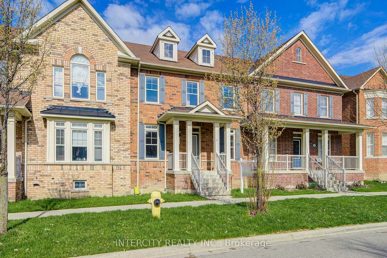 32, Ivory Silk, Cathedraltown, Markham