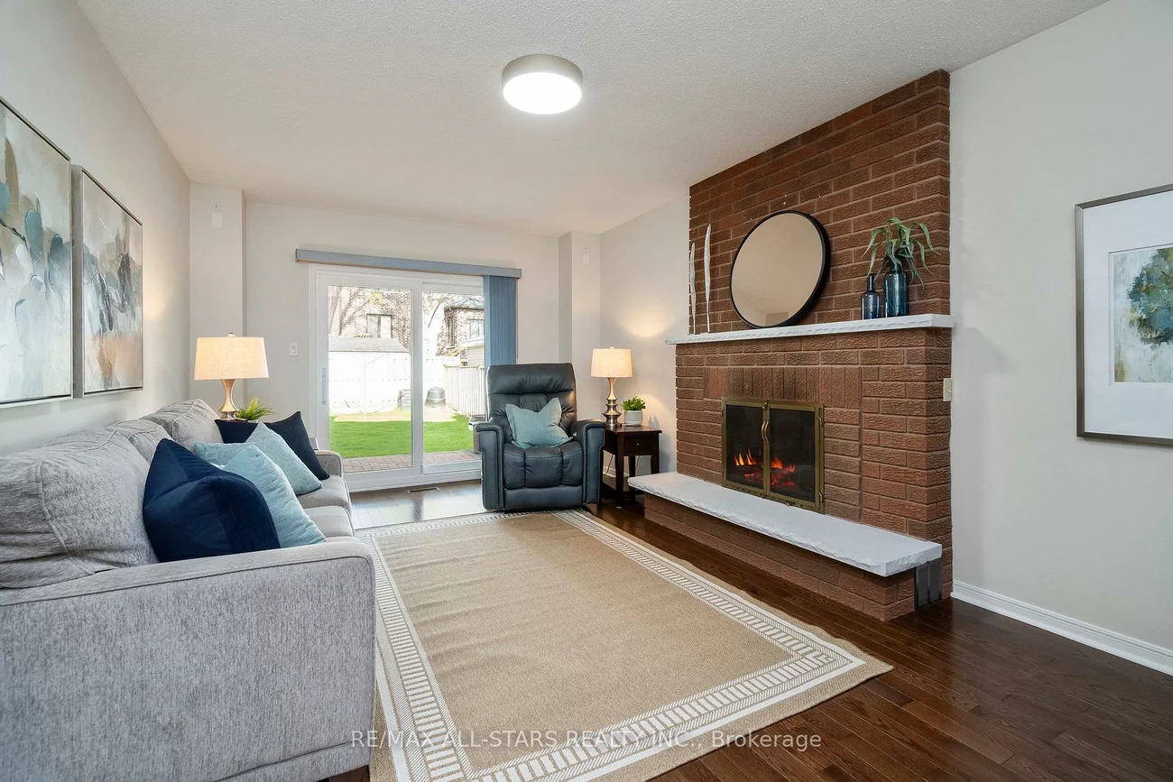 33, Carpenter, Raymerville, Markham