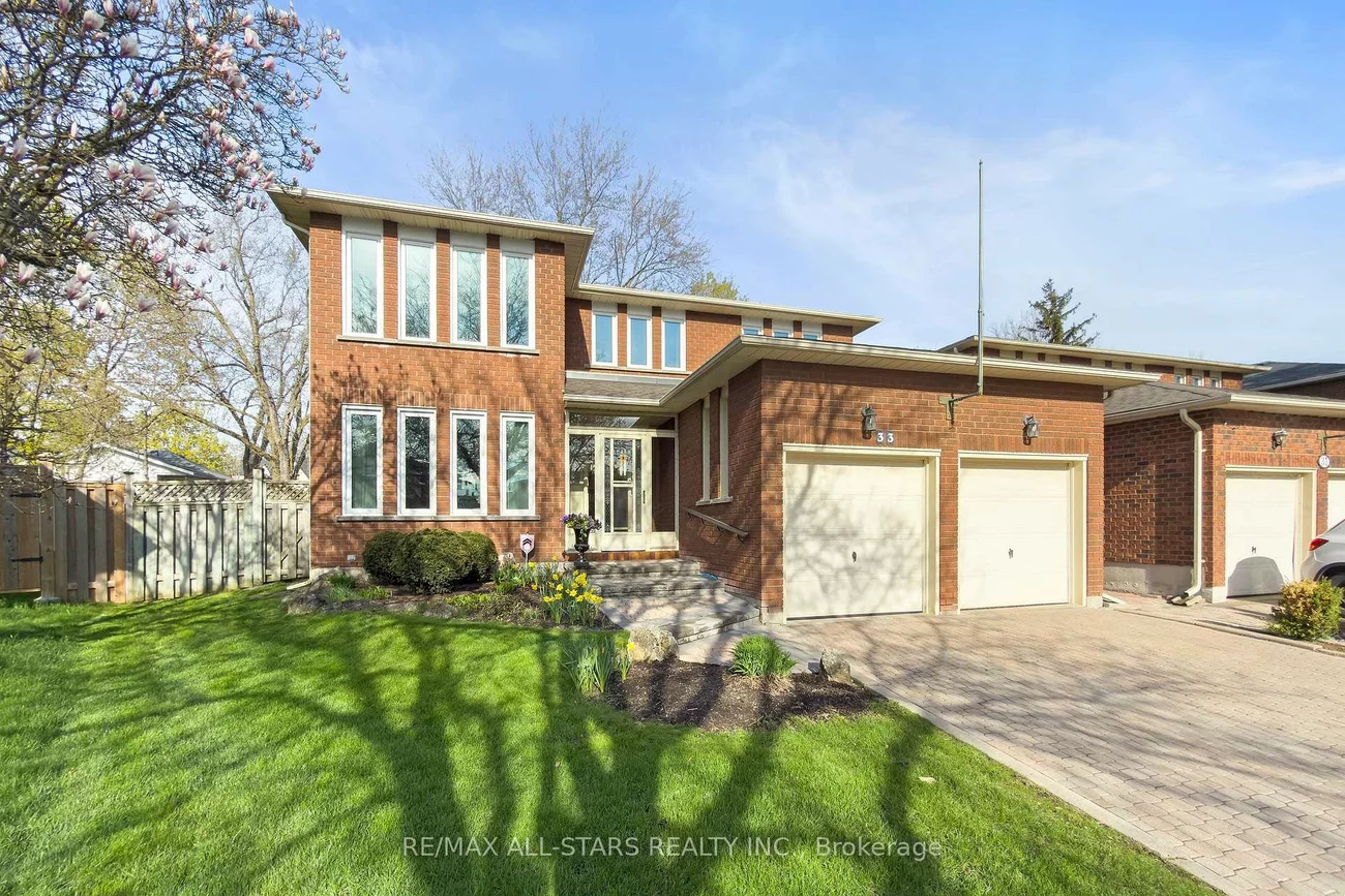 33, Carpenter, Raymerville, Markham