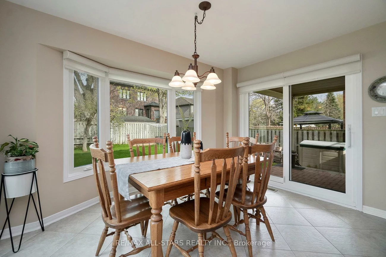 33, Carpenter, Raymerville, Markham