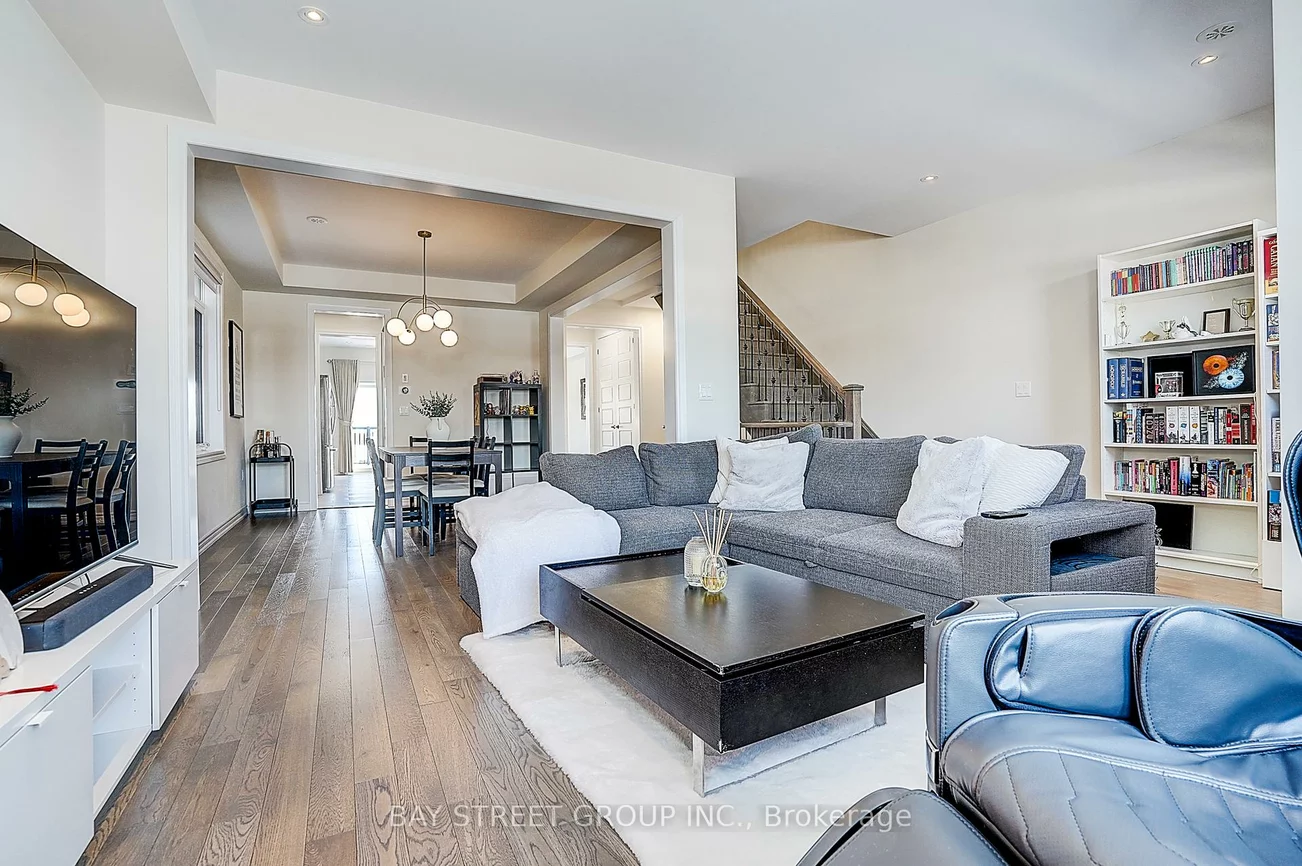 10943, VICTORIA SQUARE, Victoria Square, Markham