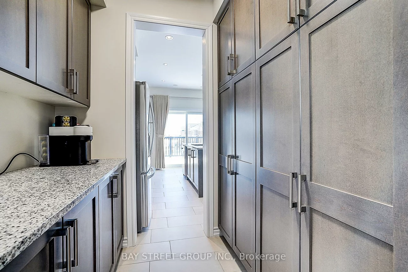 10943, VICTORIA SQUARE, Victoria Square, Markham