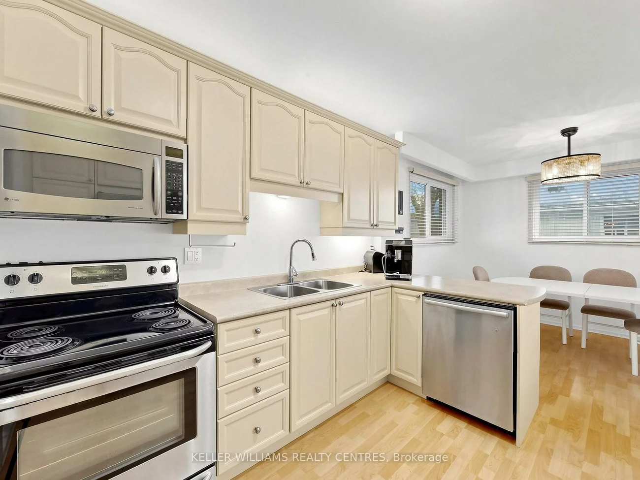 22, Coral Harbour, Bayview Fairway-Bayview Country Club Estates, Markham