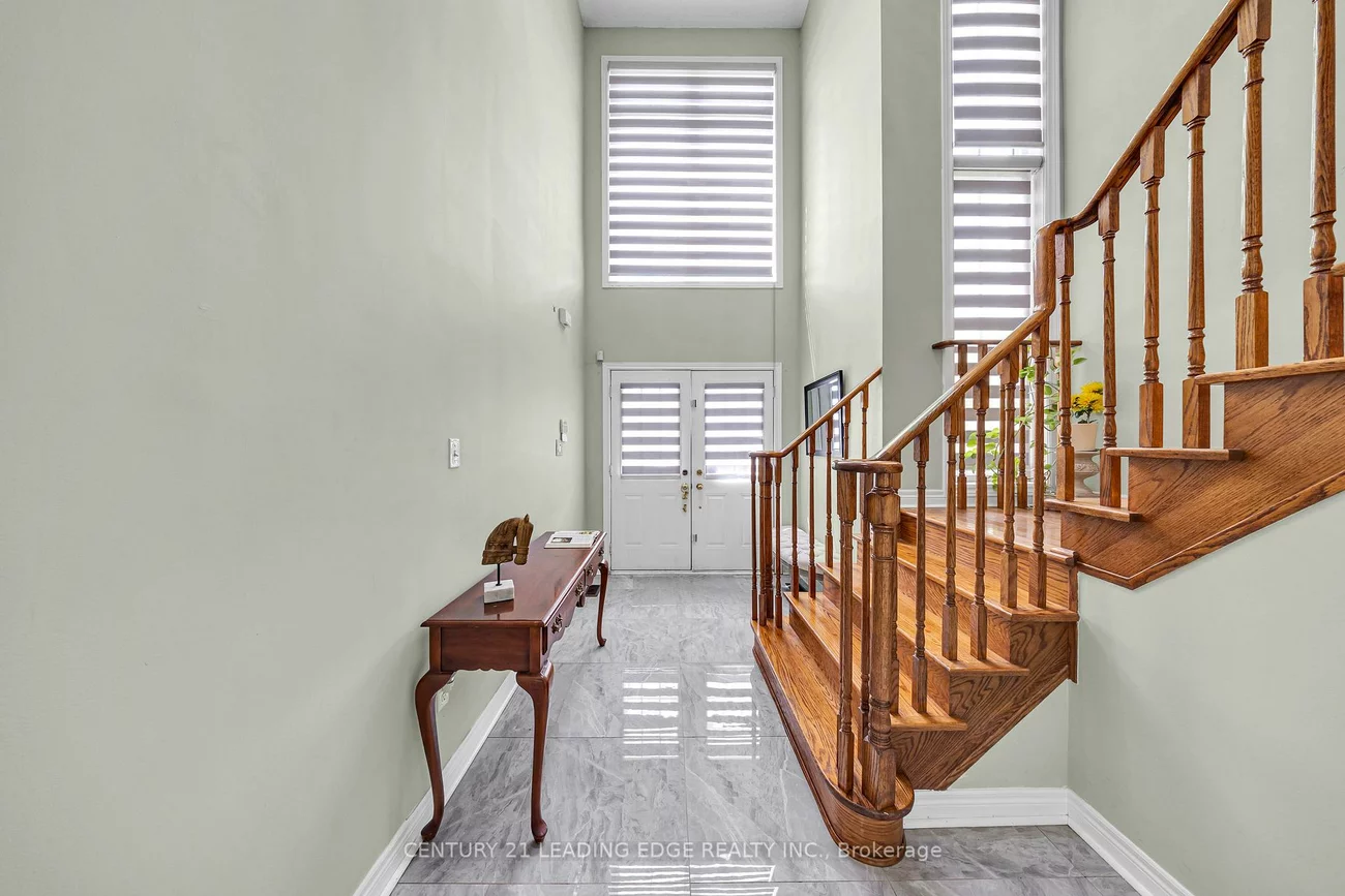 40, Ann Louise, Cedarwood, Markham