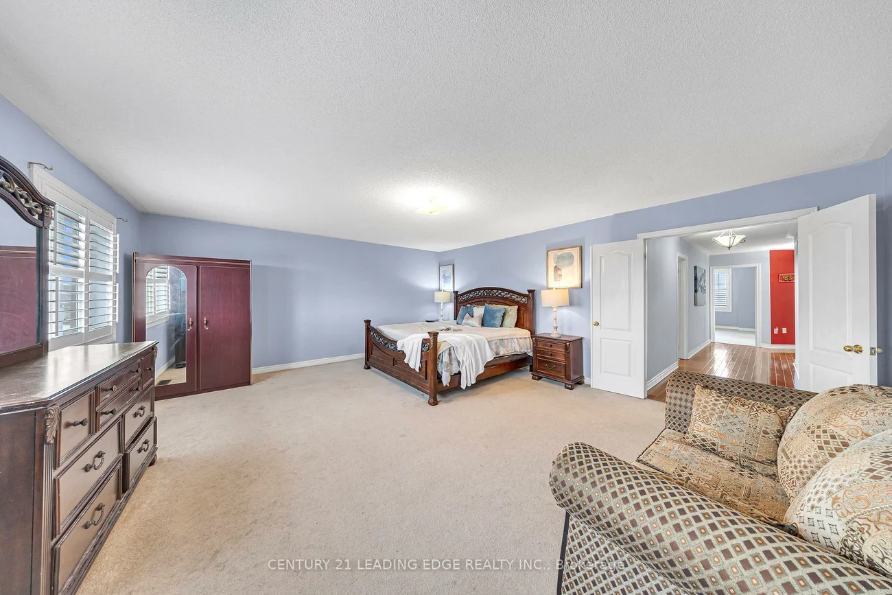 40, Ann Louise, Cedarwood, Markham
