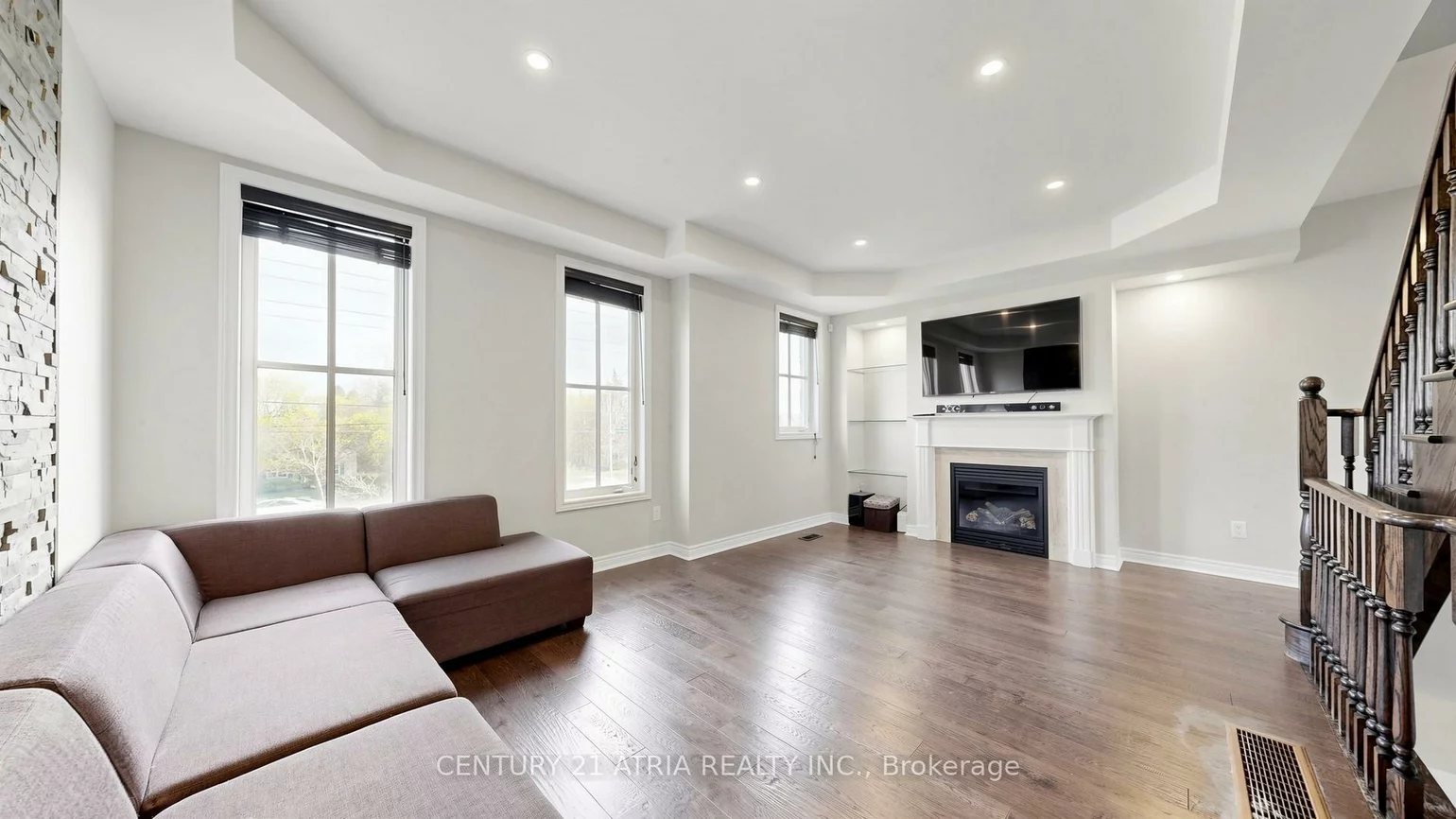 2918, Elgin Mills, Victoria Square, Markham