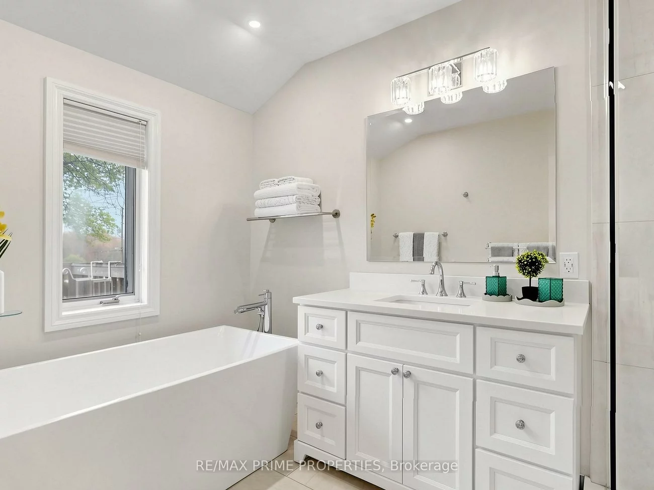 63, Walkerton, Bullock, Markham