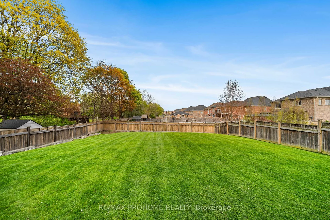 10605, Victoria Square, Victoria Square, Markham