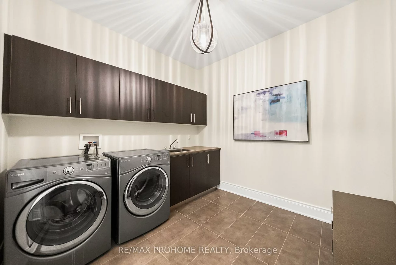 10605, Victoria Square, Victoria Square, Markham