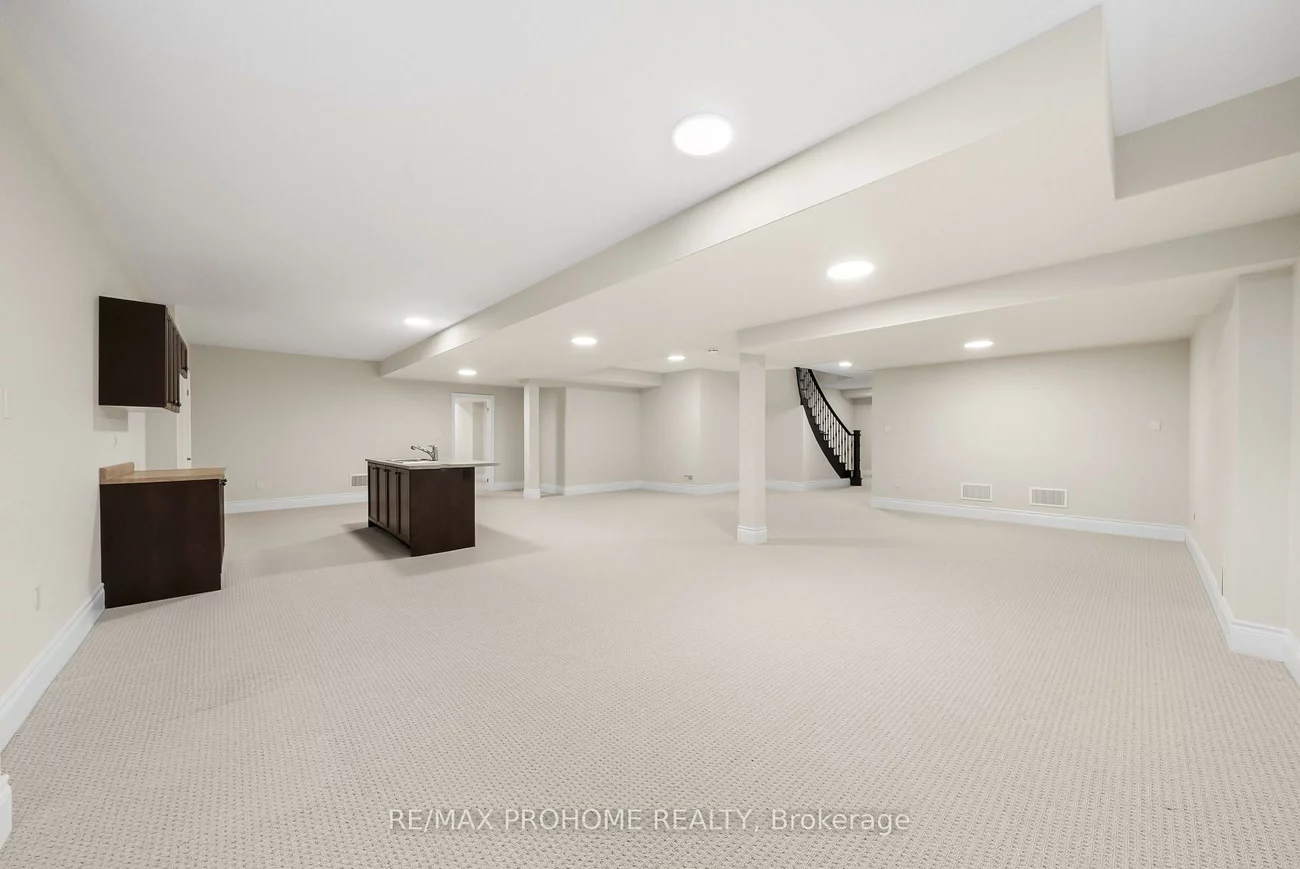 10605, Victoria Square, Victoria Square, Markham