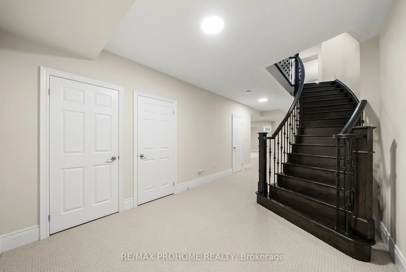 10605, Victoria Square, Victoria Square, Markham