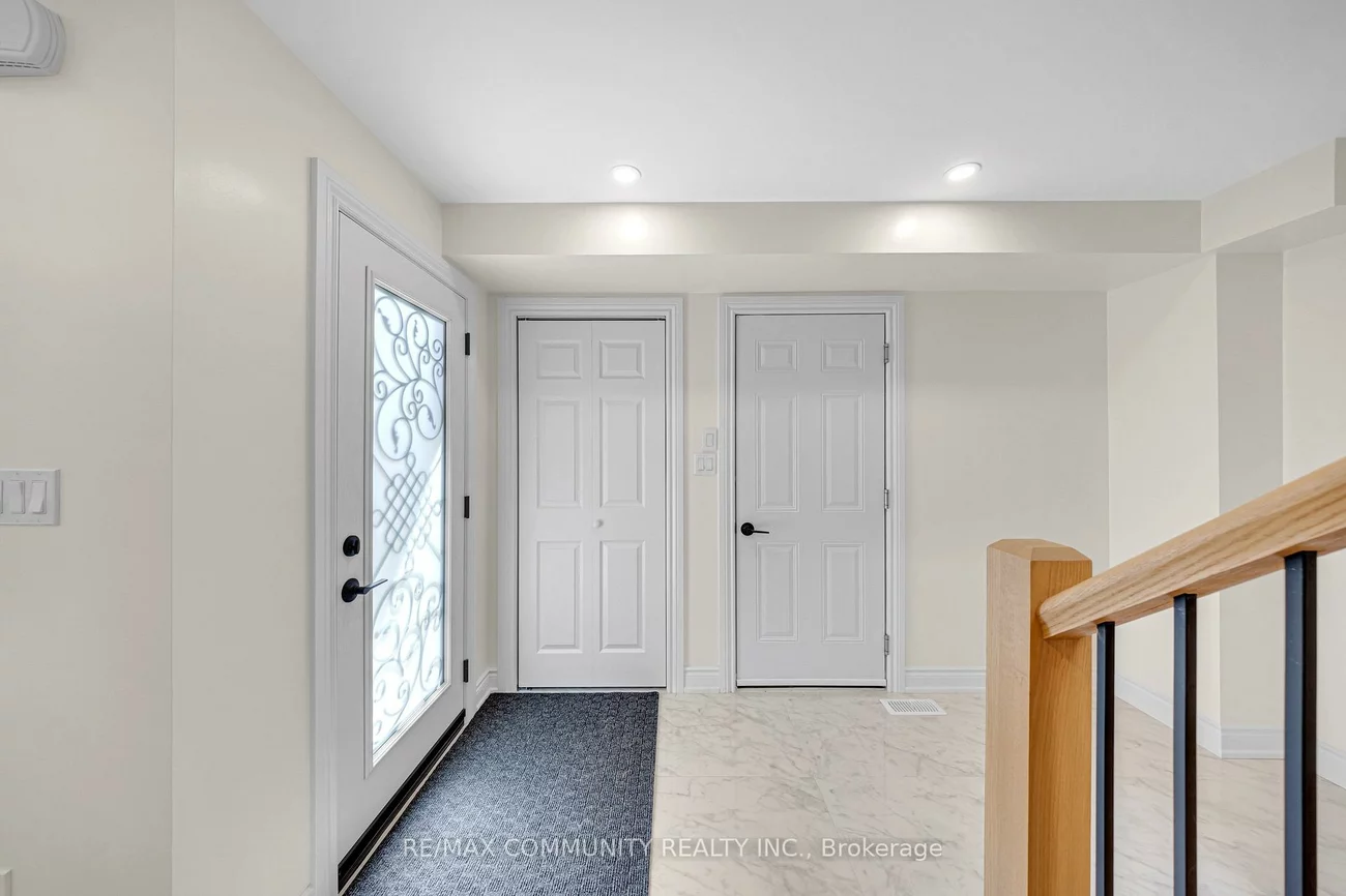 83, Kyla, Milliken Mills East, Markham