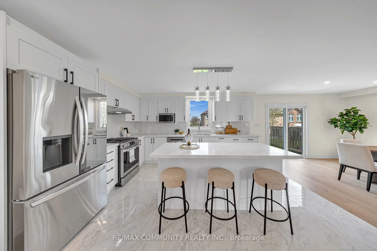83, Kyla, Milliken Mills East, Markham