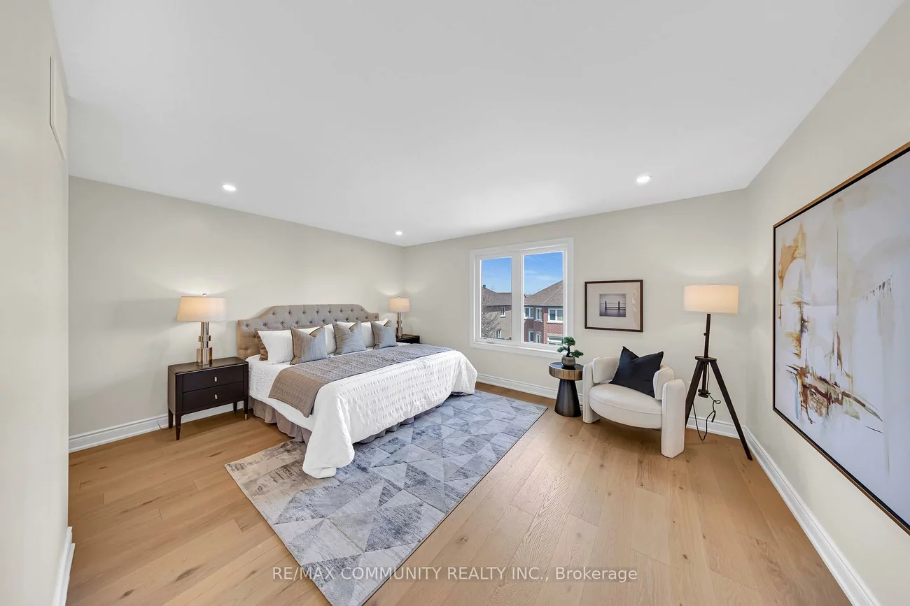 83, Kyla, Milliken Mills East, Markham