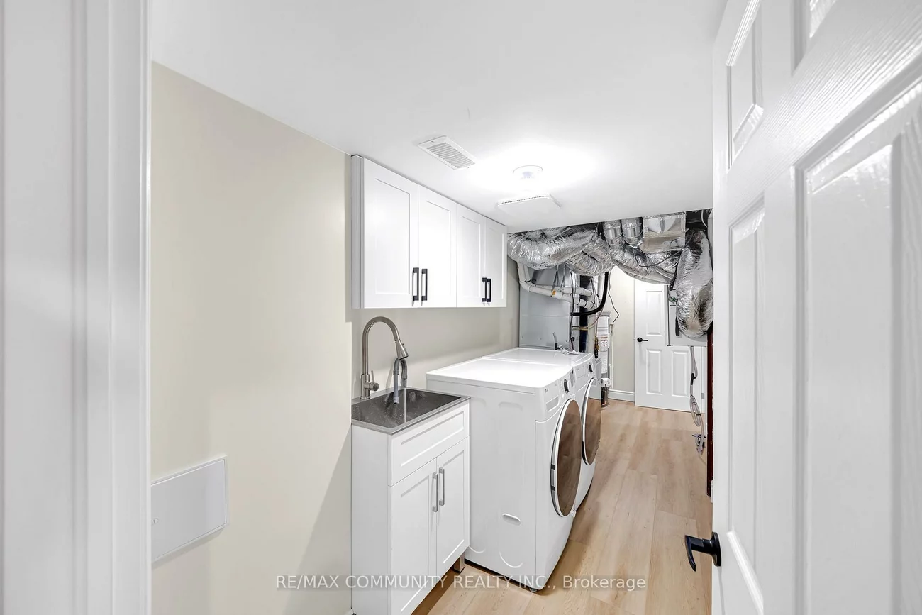 83, Kyla, Milliken Mills East, Markham