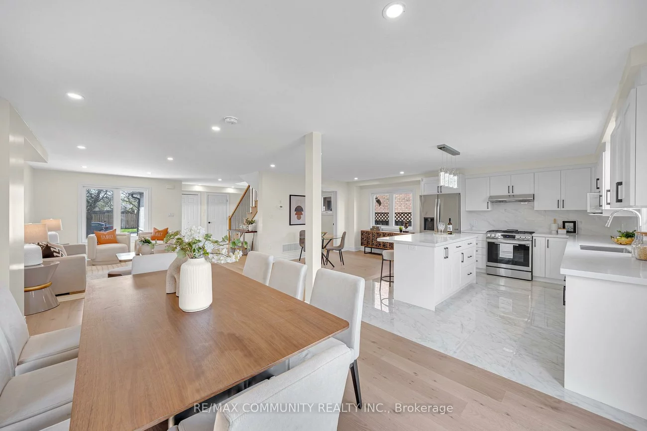 83, Kyla, Milliken Mills East, Markham