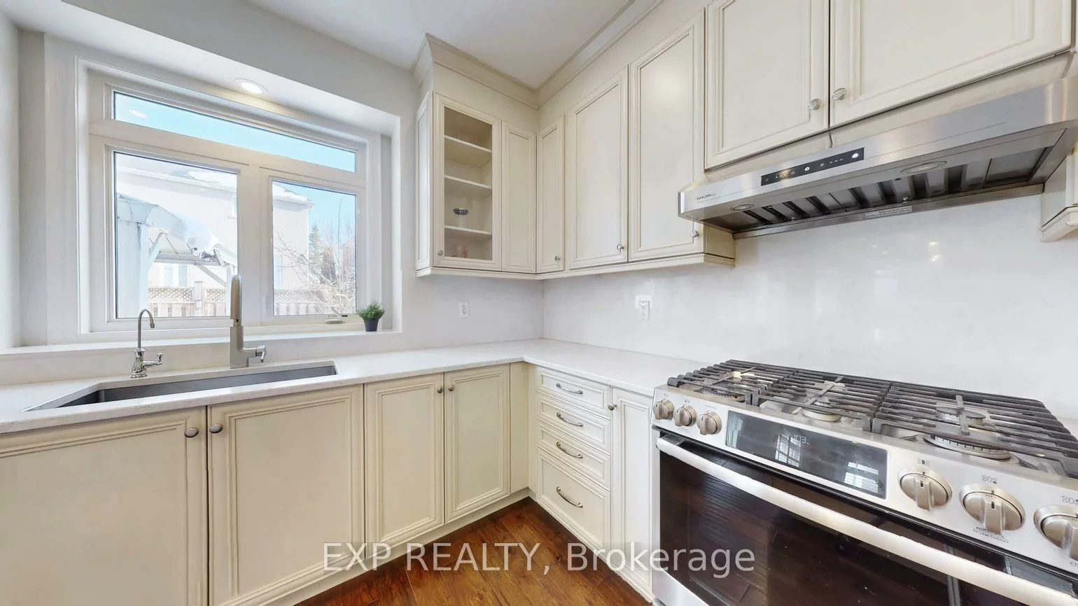 71, Golden Meadow, Wismer, Markham