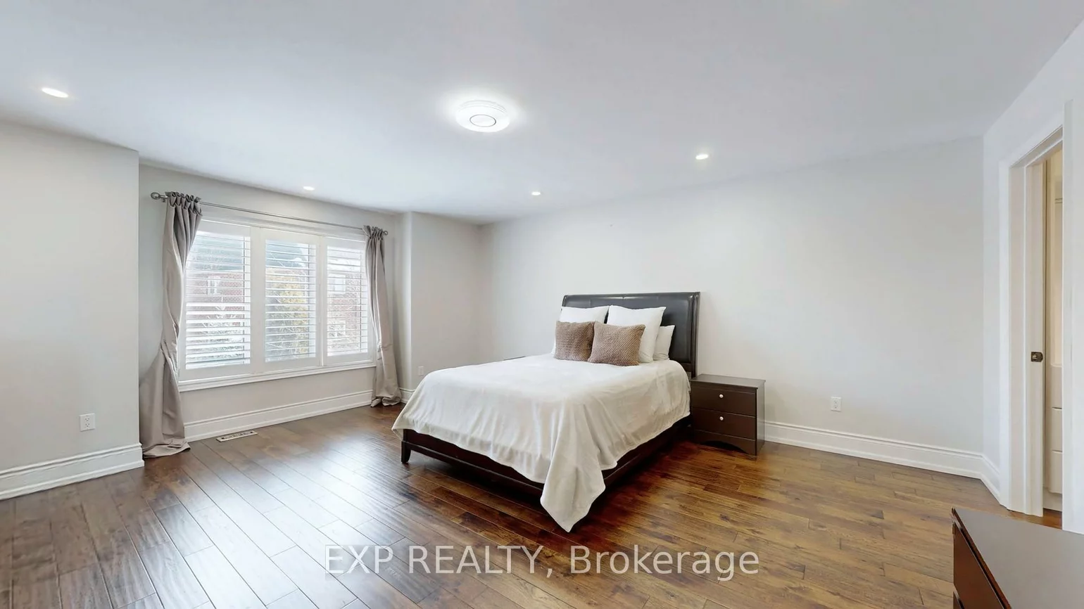 71, Golden Meadow, Wismer, Markham