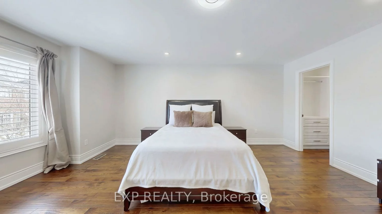 71, Golden Meadow, Wismer, Markham