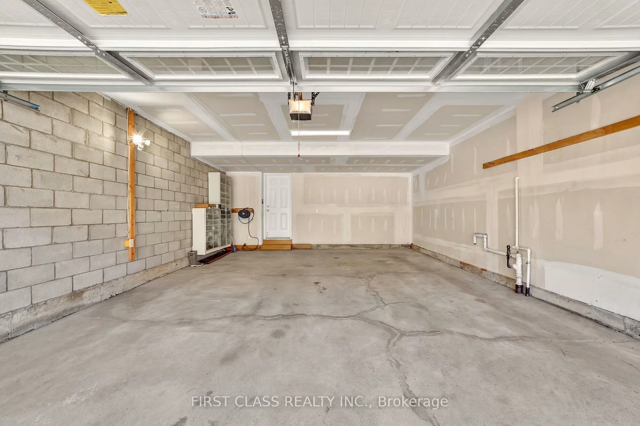 2904, Elgin Mills, Victoria Square, Markham
