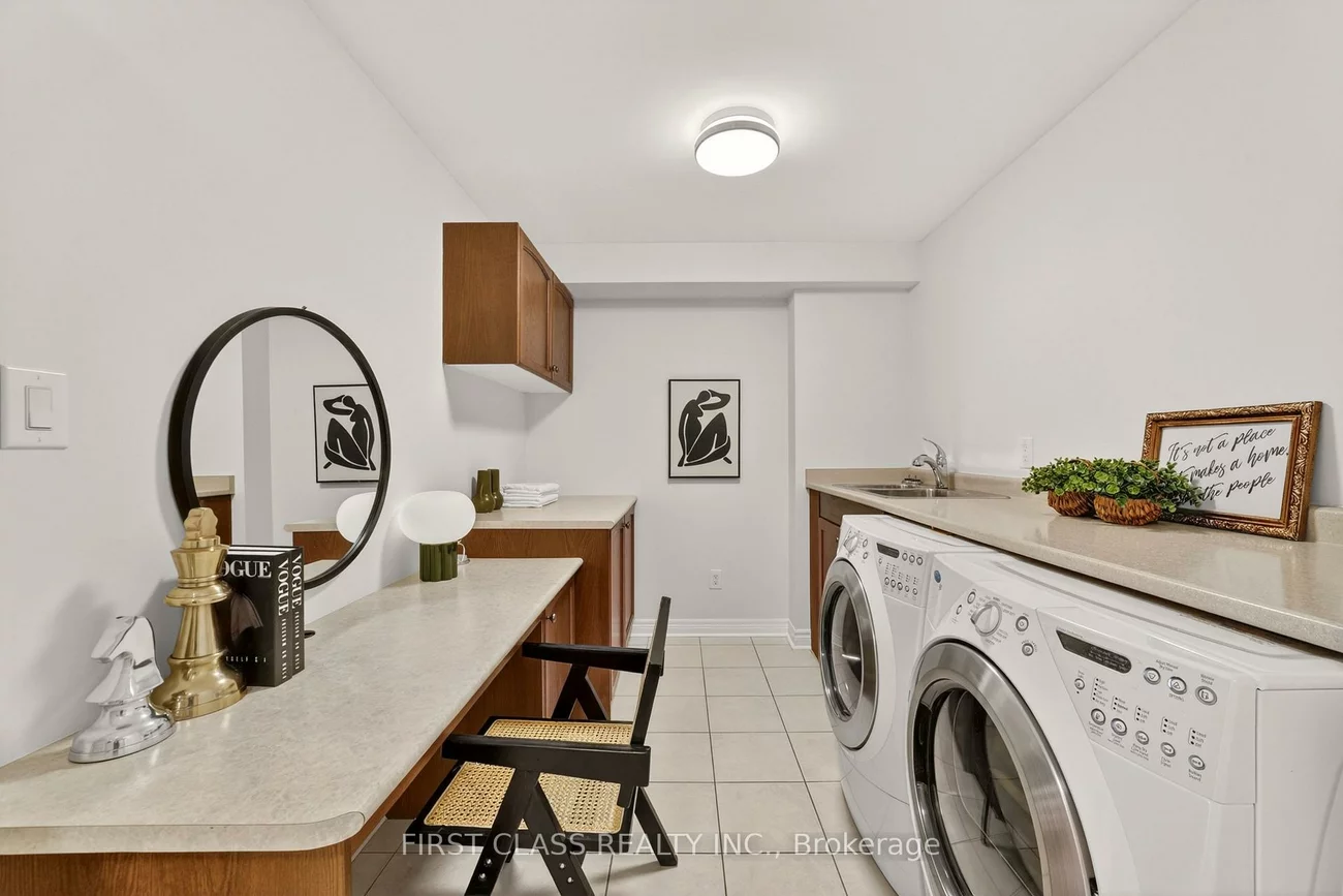 2904, Elgin Mills, Victoria Square, Markham