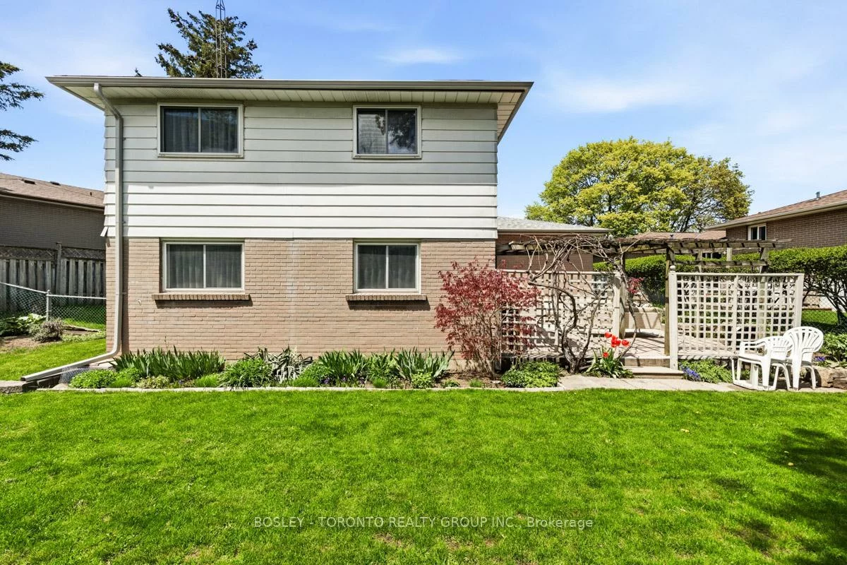 17, Glamis, Royal Orchard, Markham