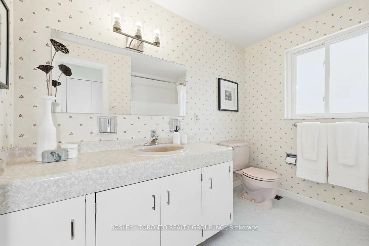 17, Glamis, Royal Orchard, Markham