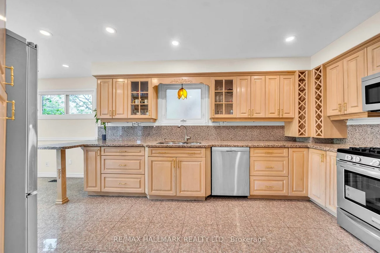 58, Alexis, Thornlea, Markham