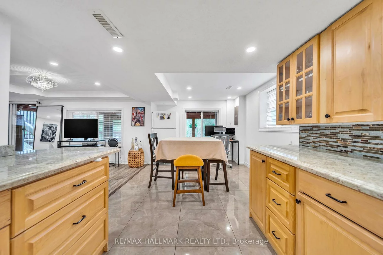 58, Alexis, Thornlea, Markham