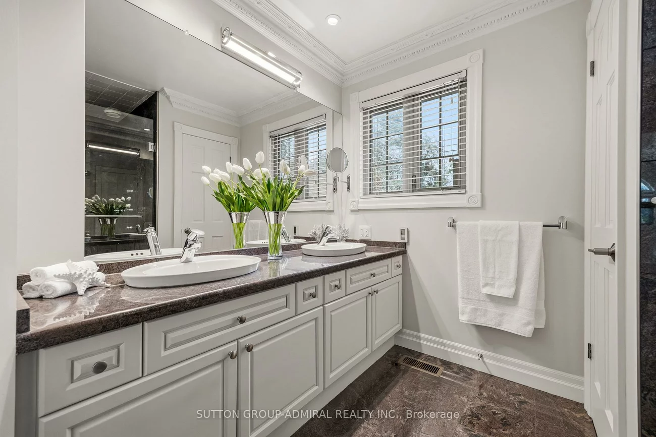 47, Johnson, Thornhill, Markham