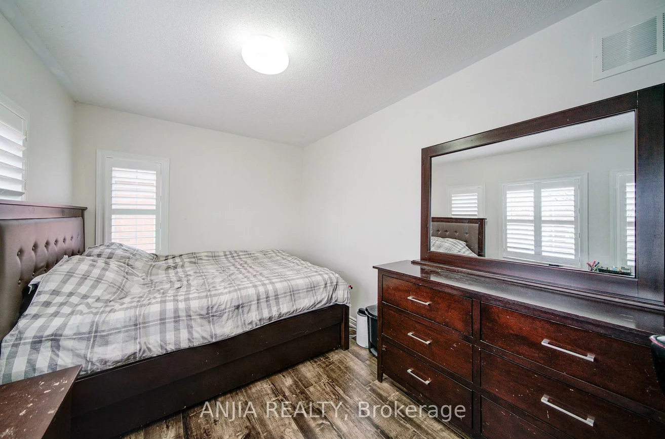 116, Emery Hill, Berczy, Markham