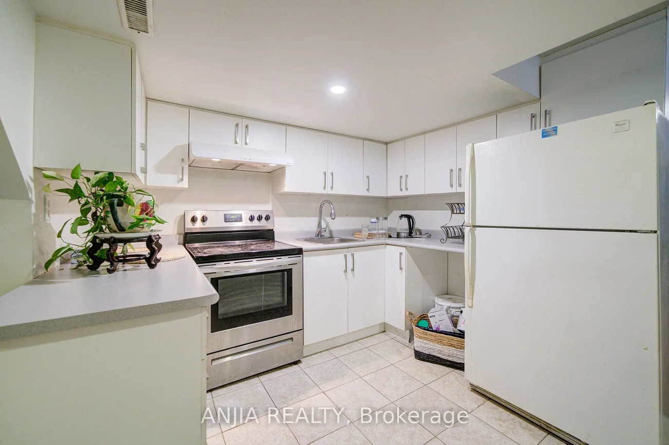 116, Emery Hill, Berczy, Markham