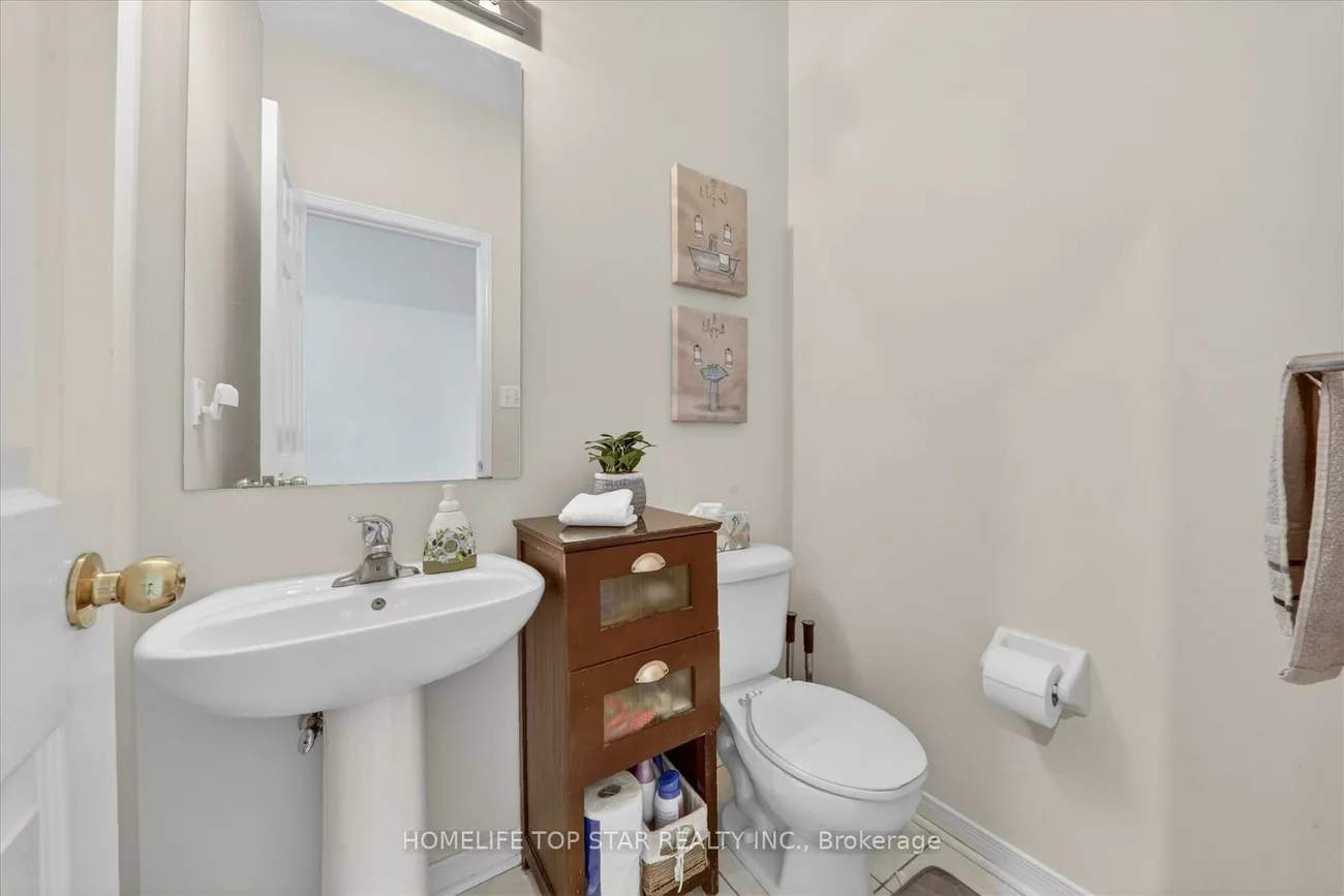 27, Lahore, Cedarwood, Markham