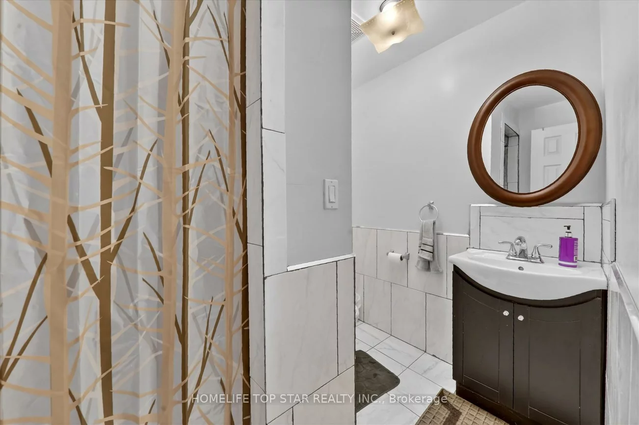 27, Lahore, Cedarwood, Markham