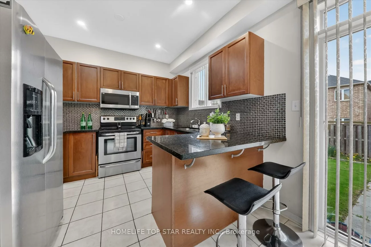 27, Lahore, Cedarwood, Markham