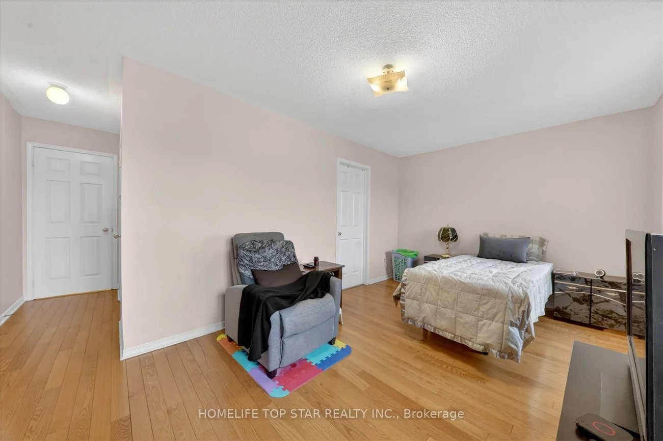 27, Lahore, Cedarwood, Markham