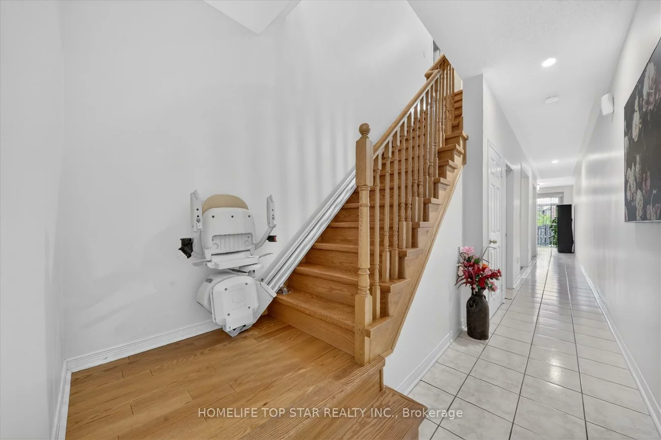 27, Lahore, Cedarwood, Markham