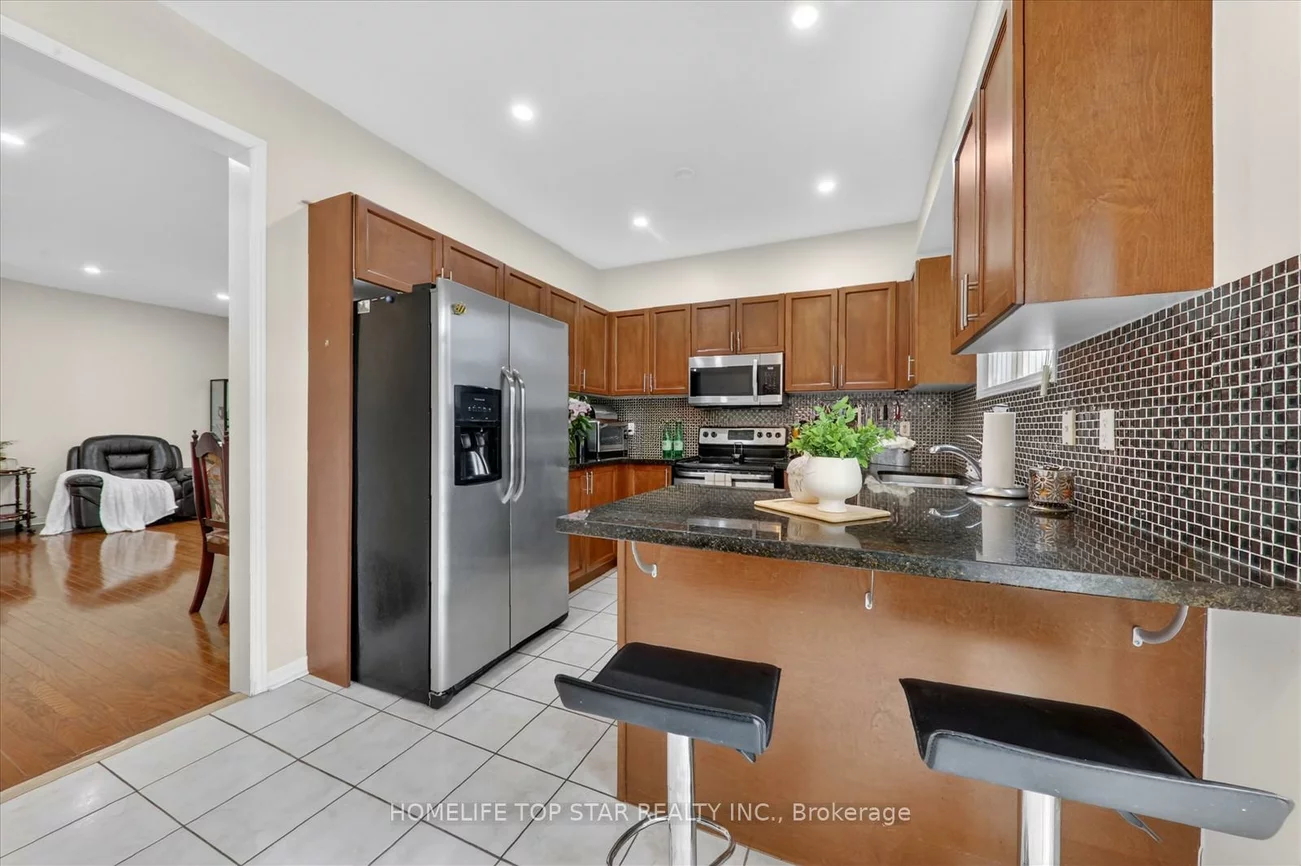27, Lahore, Cedarwood, Markham