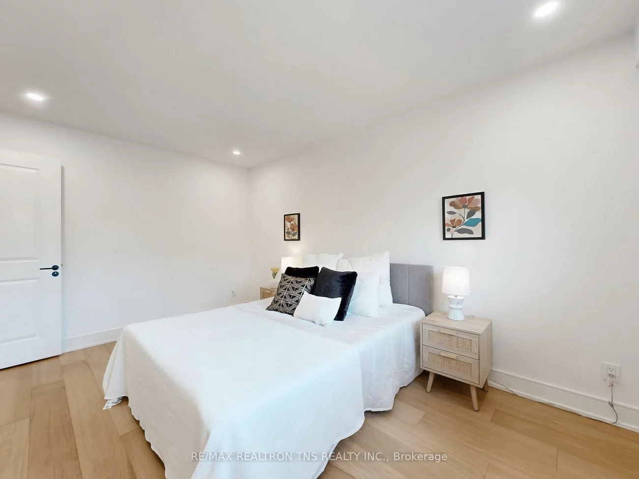 46, Sycamore, Aileen-Willowbrook, Markham