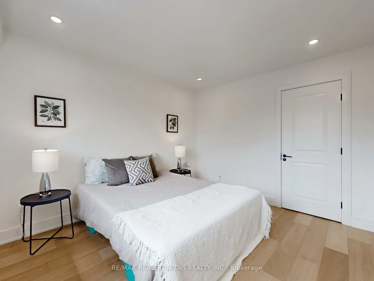 46, Sycamore, Aileen-Willowbrook, Markham