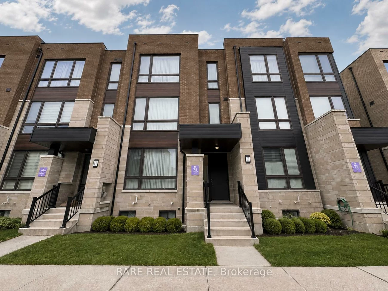 12, Rumney, Victoria Square, Markham