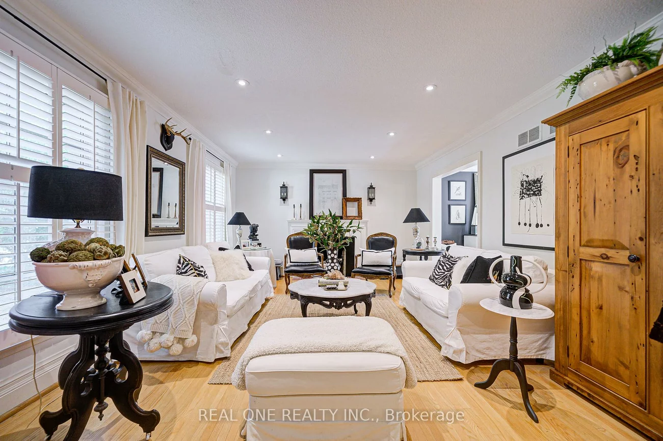 21, Alcaine, Thornhill, Markham