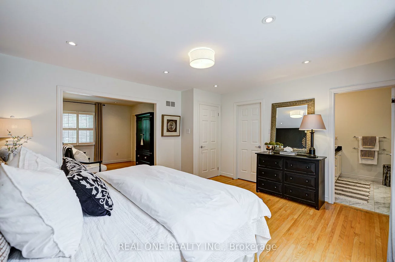 21, Alcaine, Thornhill, Markham