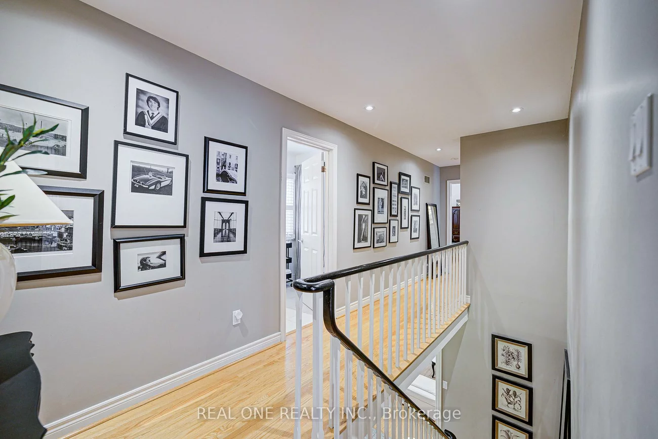 21, Alcaine, Thornhill, Markham