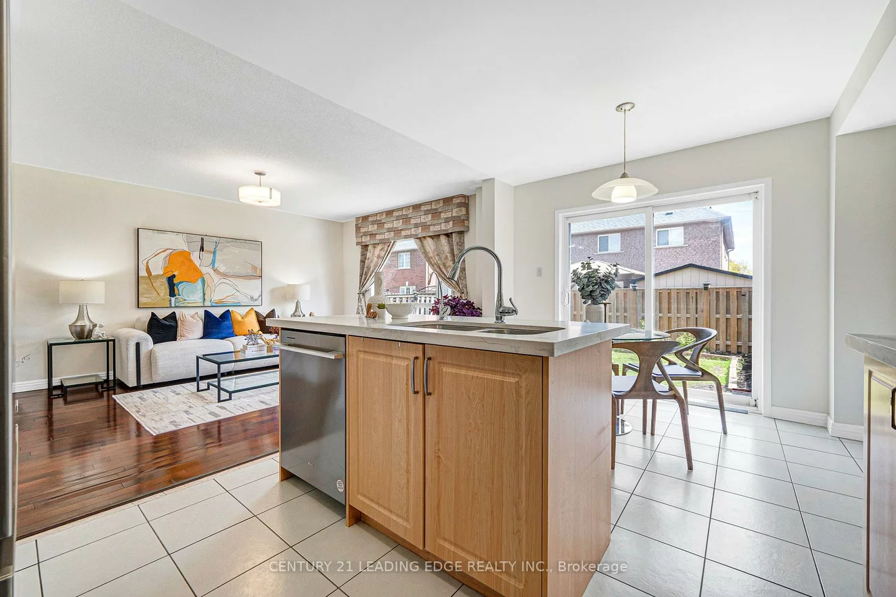 15, Vineland, Village Green-South Unionville, Markham