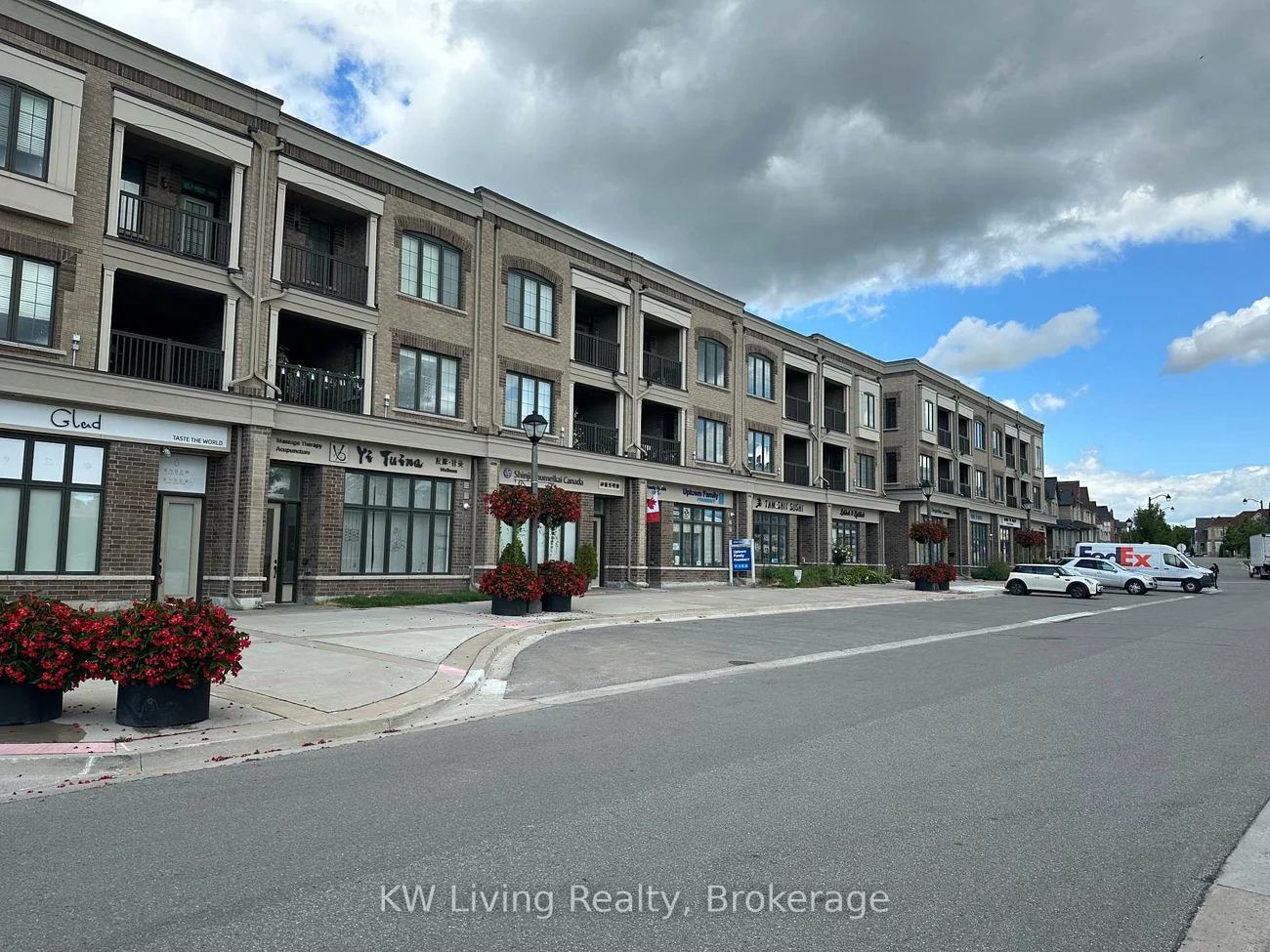 8, Nipigon, Berczy, Markham