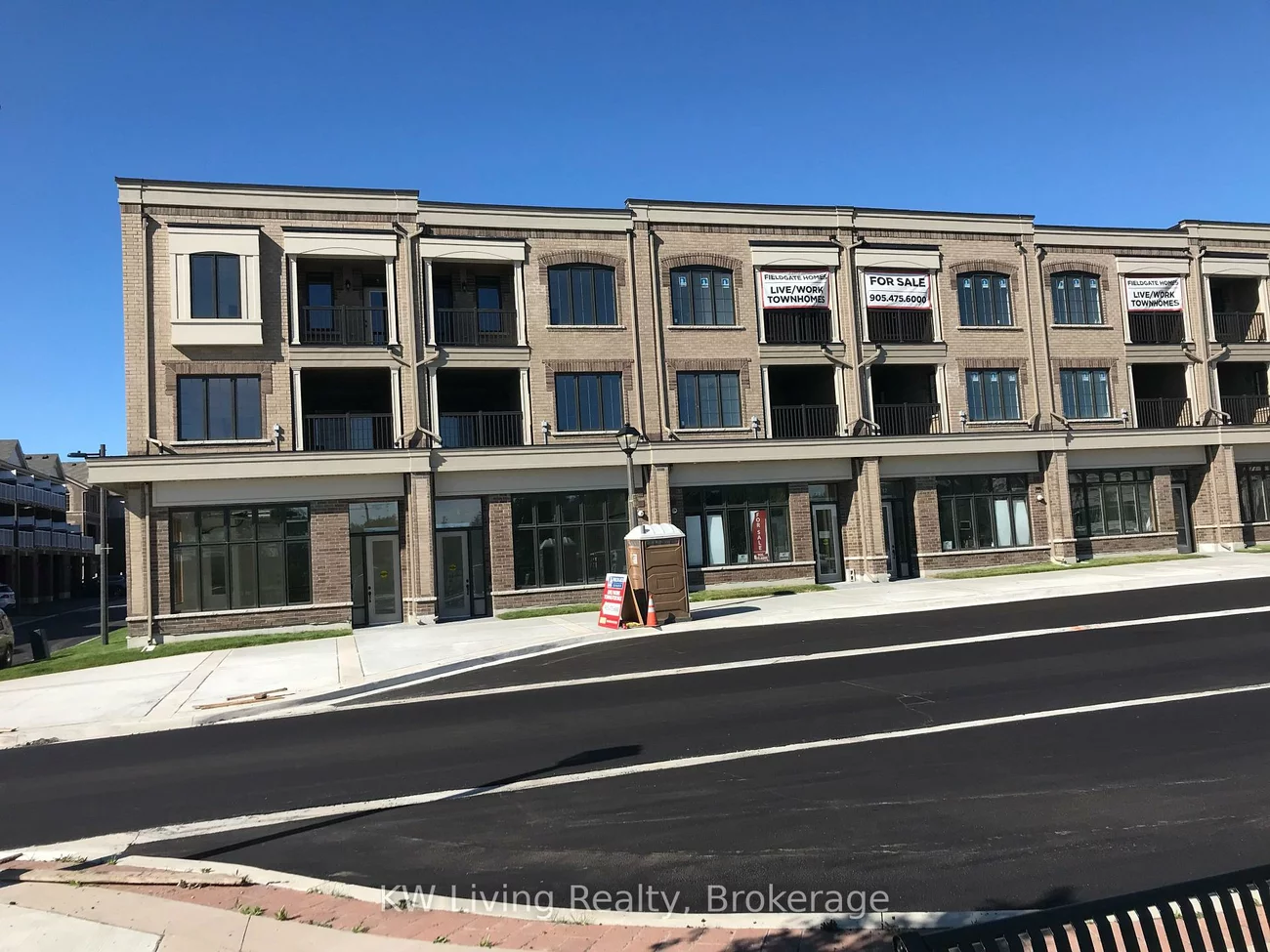 8, Nipigon, Berczy, Markham