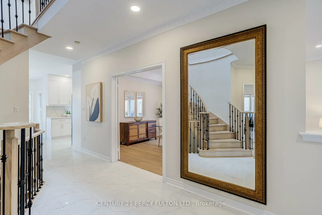 118, Village Gate, Cachet, Markham